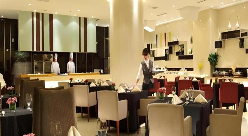 Ramada Plaza Shenyang Citycenter Buitenkant foto