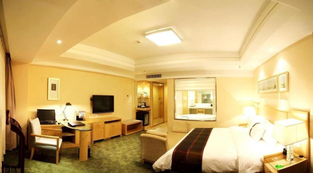 Ramada Plaza Shenyang Citycenter Buitenkant foto