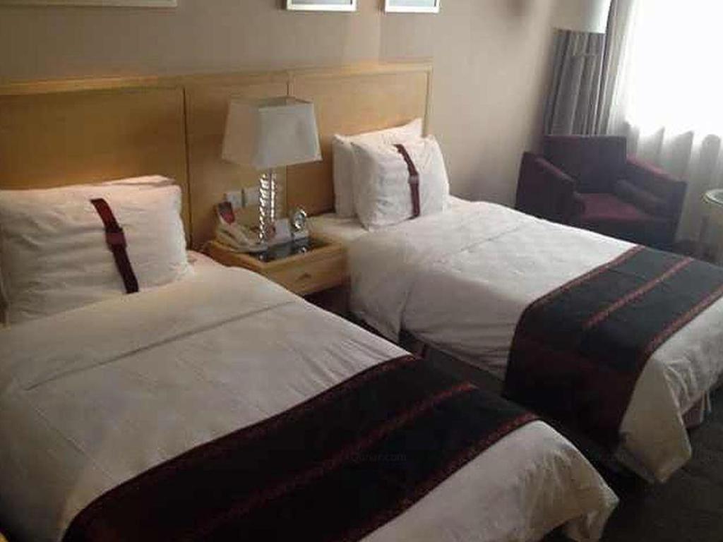 Ramada Plaza Shenyang Citycenter Buitenkant foto