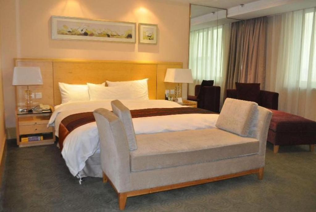 Ramada Plaza Shenyang Citycenter Buitenkant foto