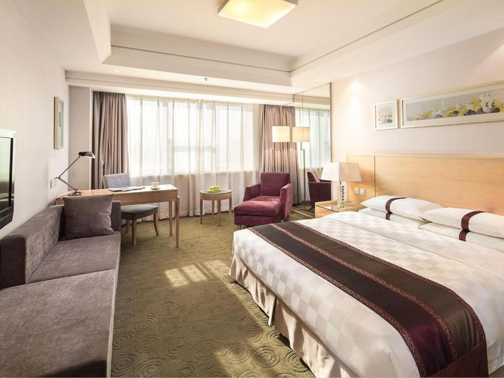 Ramada Plaza Shenyang Citycenter Buitenkant foto