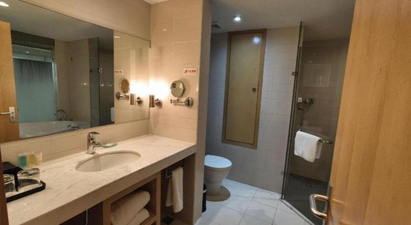 Ramada Plaza Shenyang Citycenter Buitenkant foto